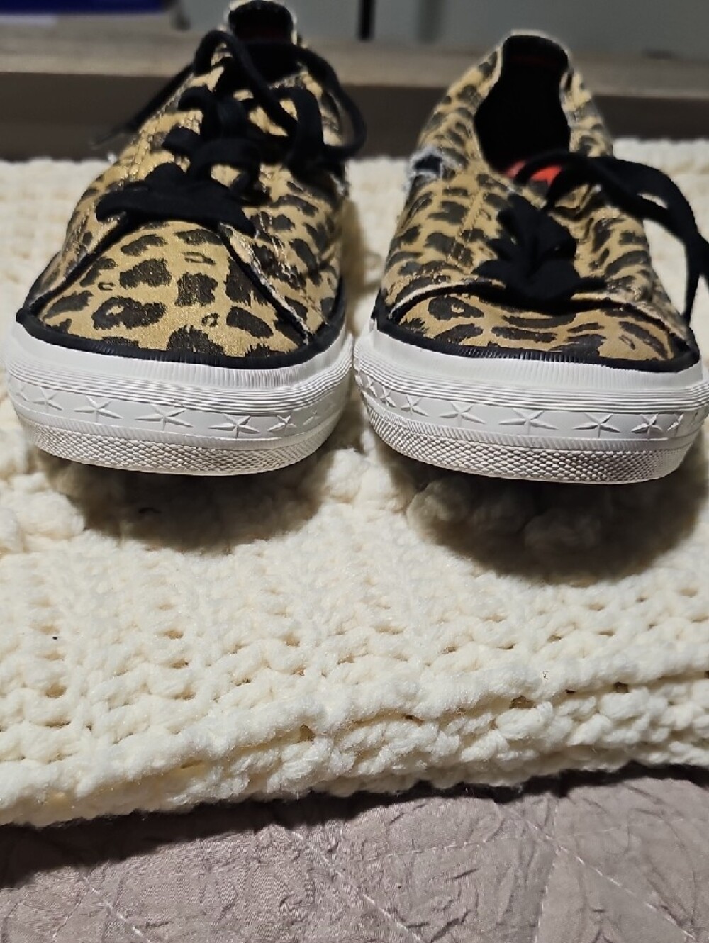 Converse One Star Leopard Print Sneakers - Black & Gold - Picture 5 of 5
